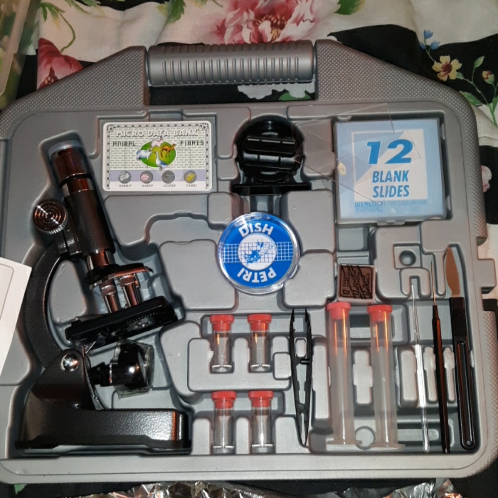 Microscope 100-900x science class homeschooling